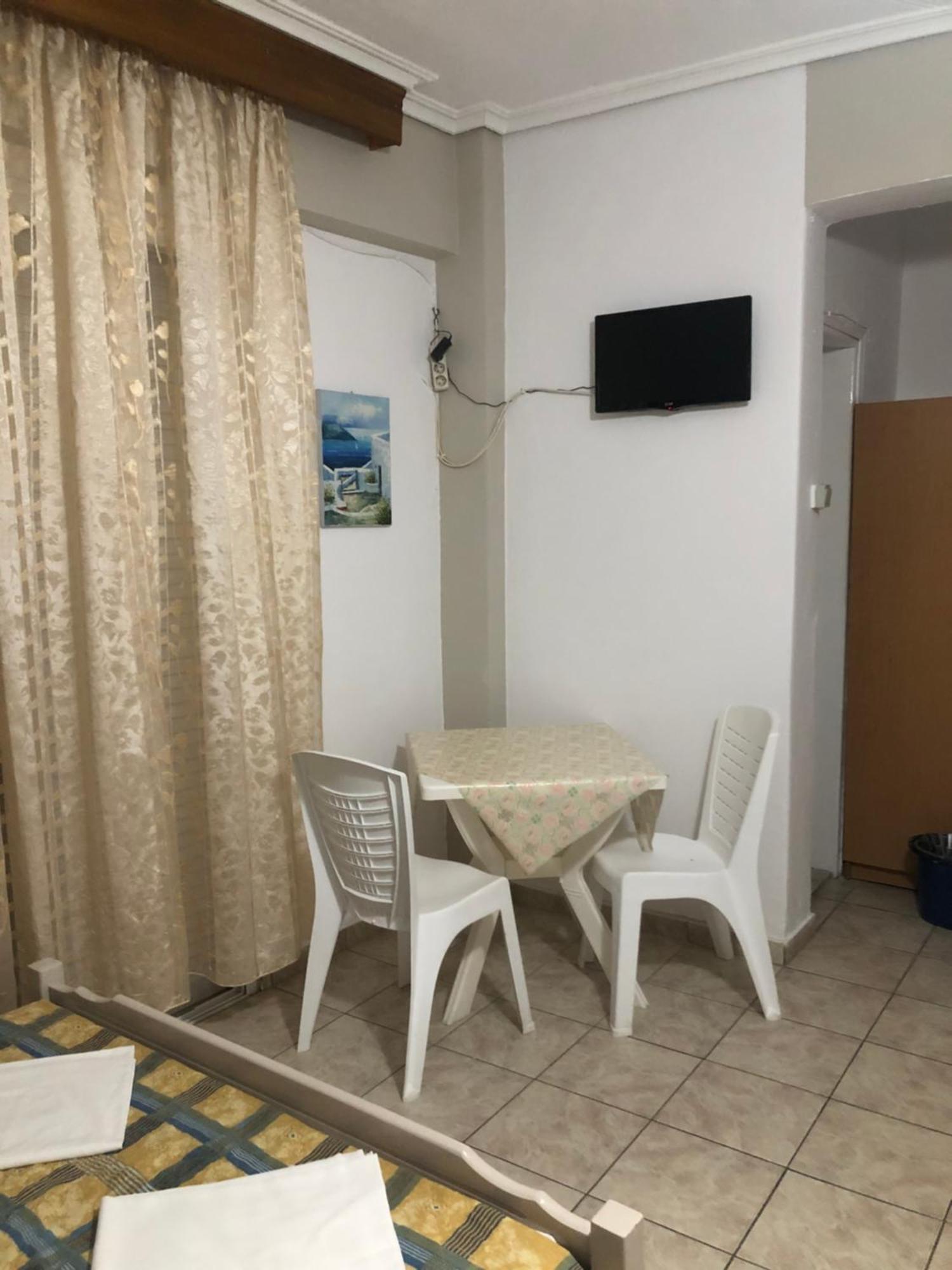 Nikis Rooms Paralía エクステリア 写真