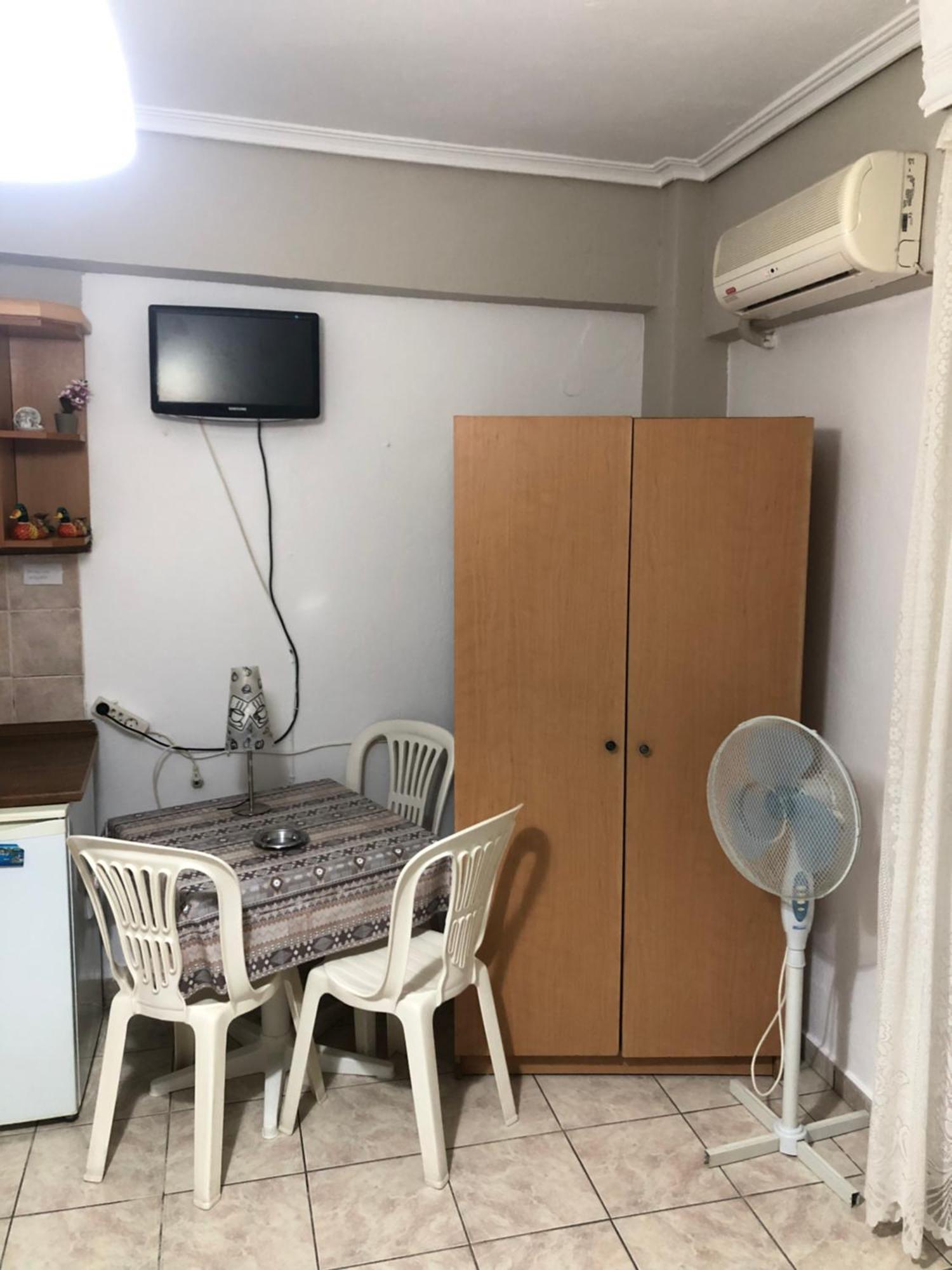Nikis Rooms Paralía エクステリア 写真